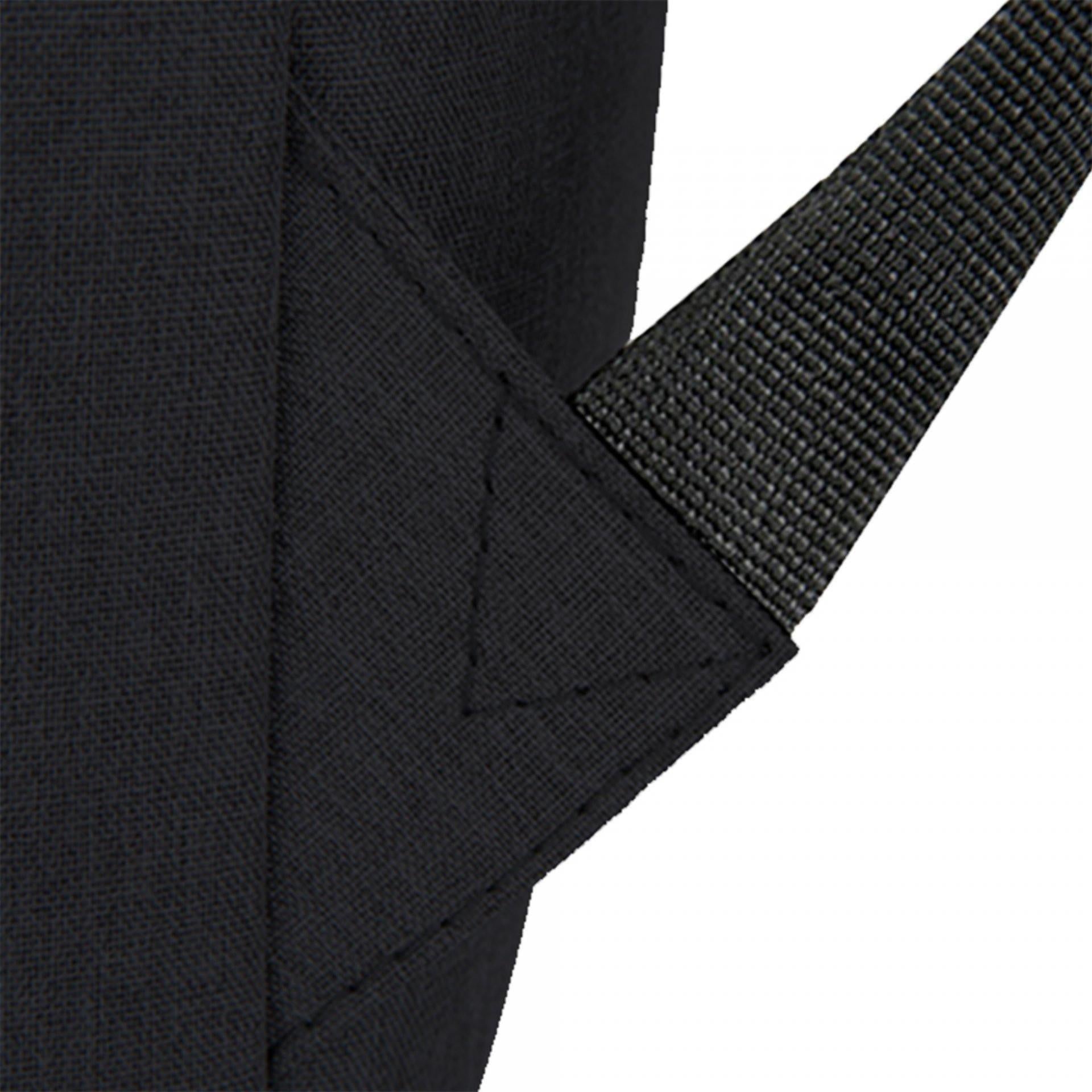 https://www.patrickandsant.com/CompanyFiles/Ref/700995/1473NEG_611473_3.jpg