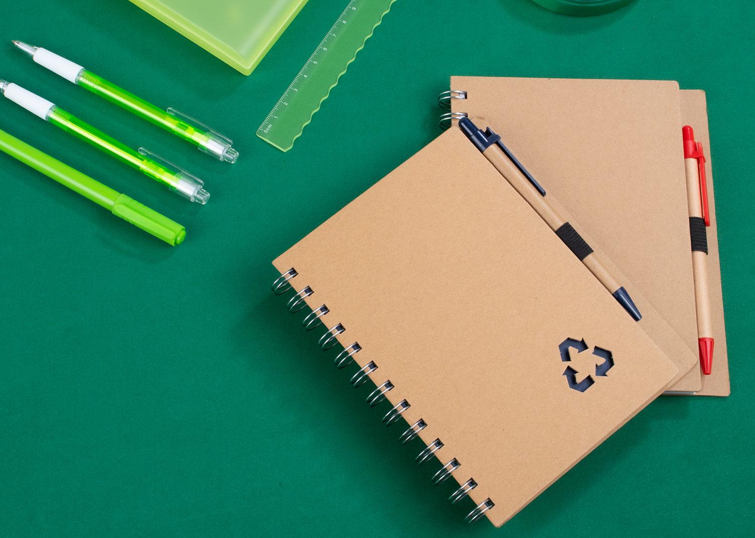 CUADERNO CON BOLÍGRAFO Imagen secundaria del producto