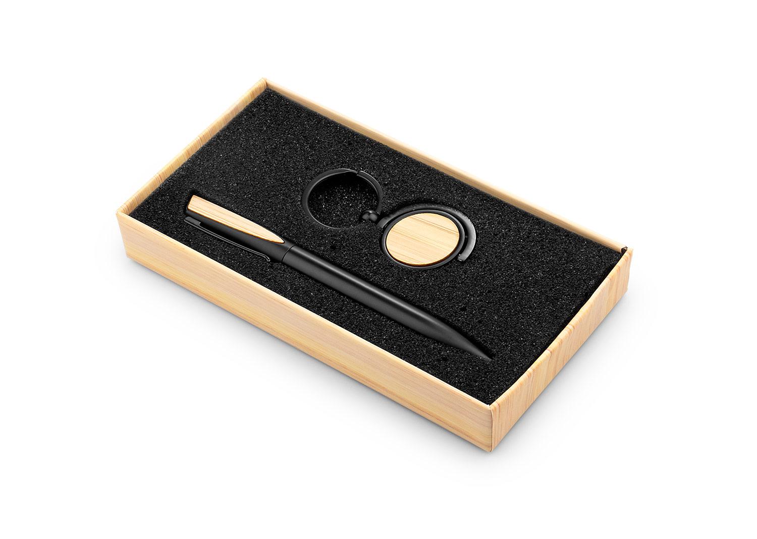 https://www.patrickandsant.com/CompanyFiles/Ref/201857/3038268_16OF0573_2.jpg