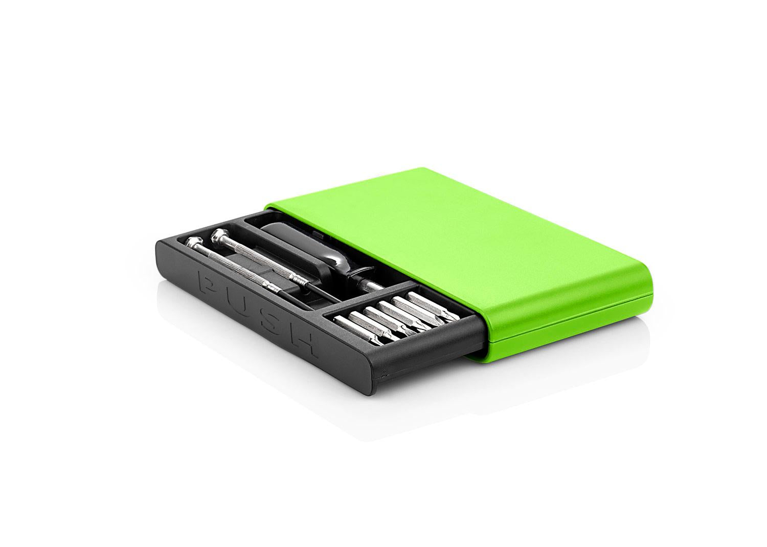 https://www.patrickandsant.com/CompanyFiles/Ref/203977/3038302_16HE0331_1.jpg