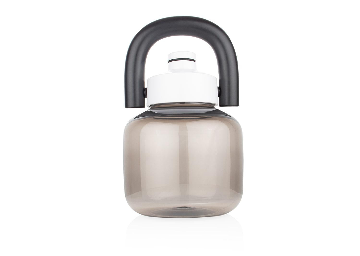 BOTELLA WOBBLE 2200 ML / 74 OZ Imagen secundaria del producto
