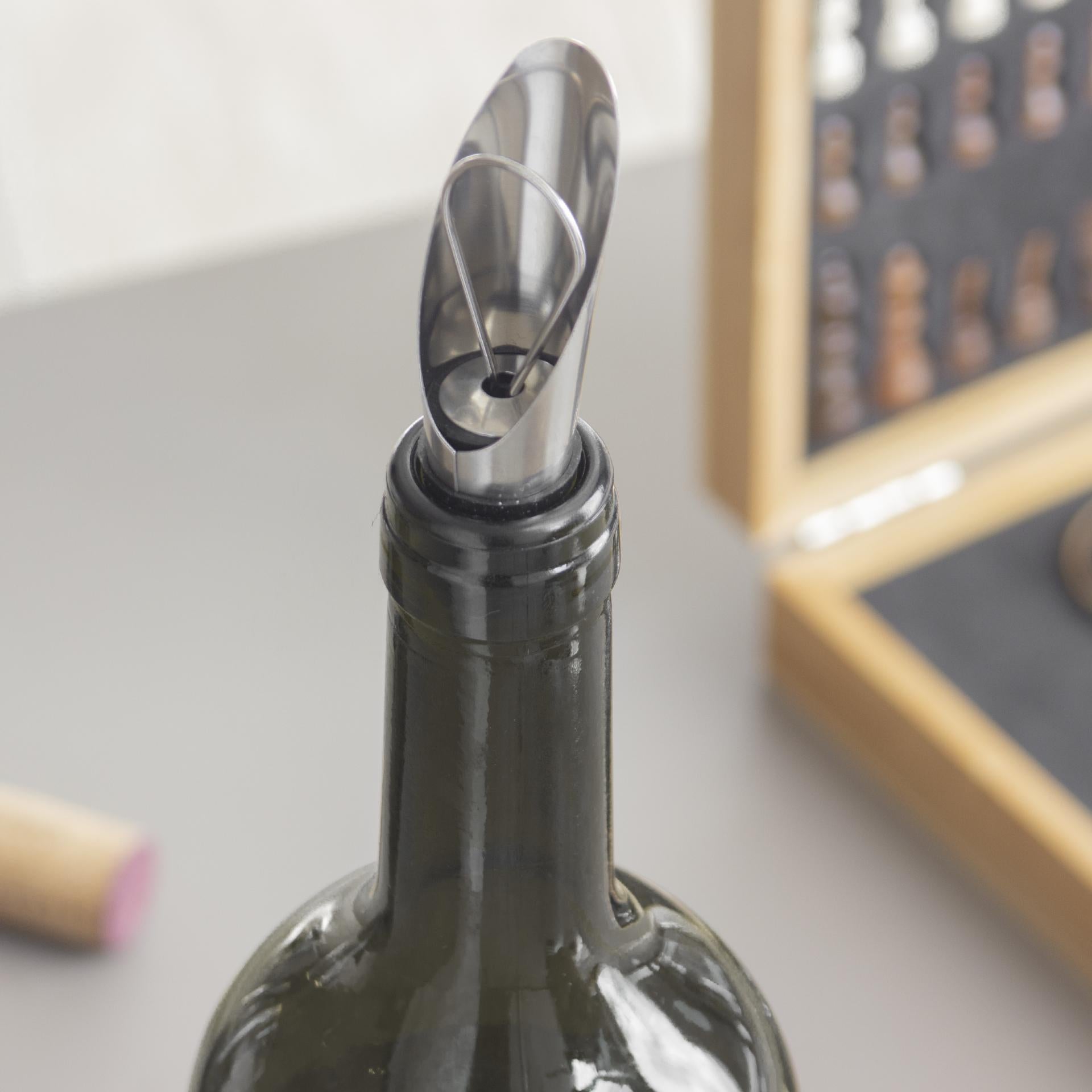 SET DE VINO CON JUEGO DE AJEDREZ CHESSY Imagen secundaria del producto