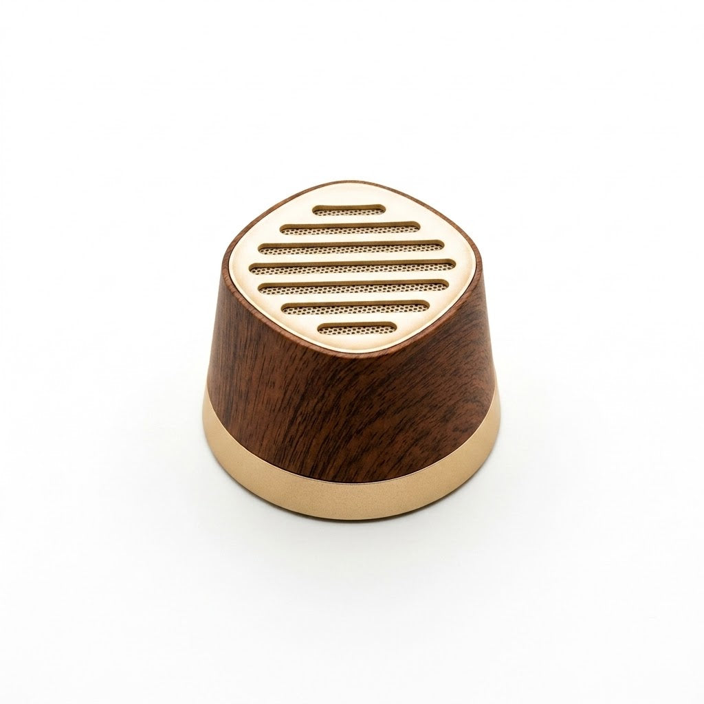 https://www.patrickandsant.com/CompanyFiles/Ref/3140/ALTAVOZ%20ULTRA%20MINI%20LUXURY%205.png