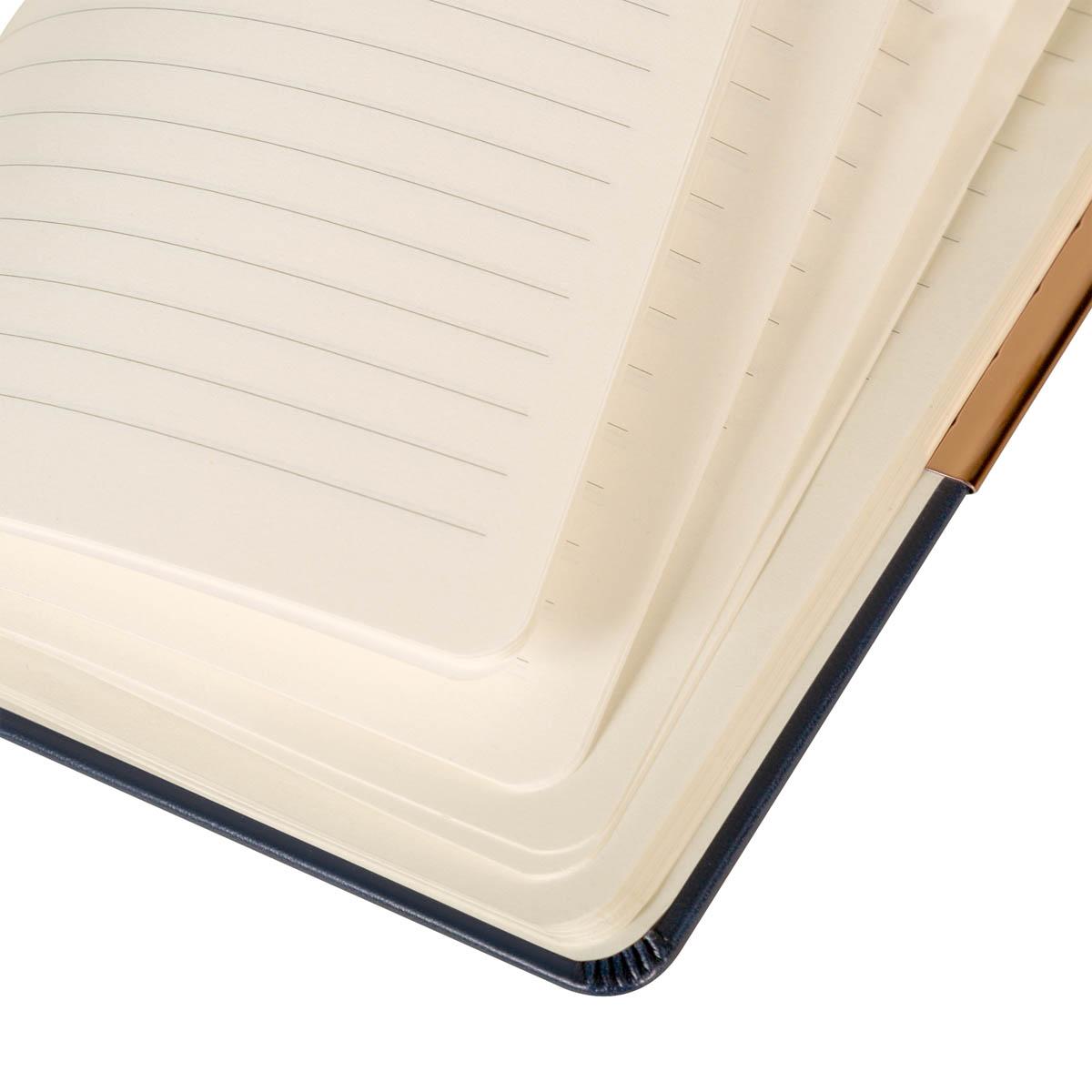https://www.patrickandsant.com/CompanyFiles/Ref/400645/HL%209047%20A_182HL%209047_3.jpg