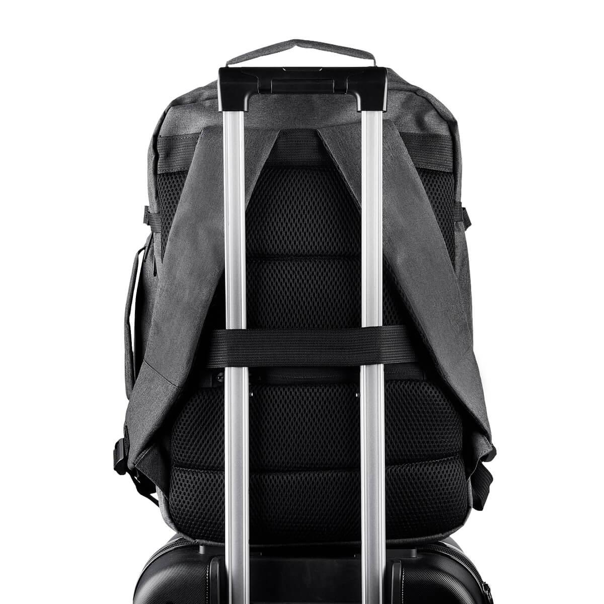 https://www.patrickandsant.com/CompanyFiles/Ref/400783/SIN%20584%20G_182SIN%20584_7.jpg